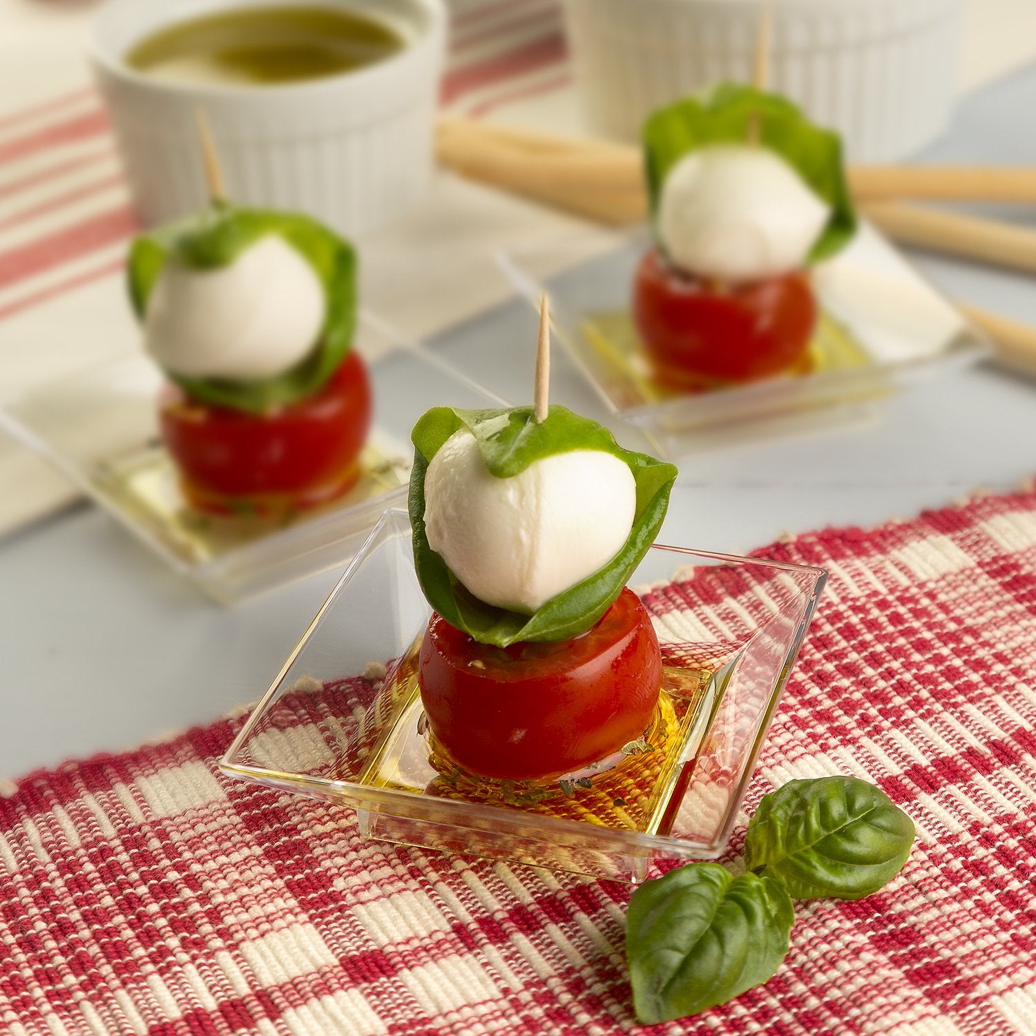 PartyE Mini Deep Square Dishes - 20ct