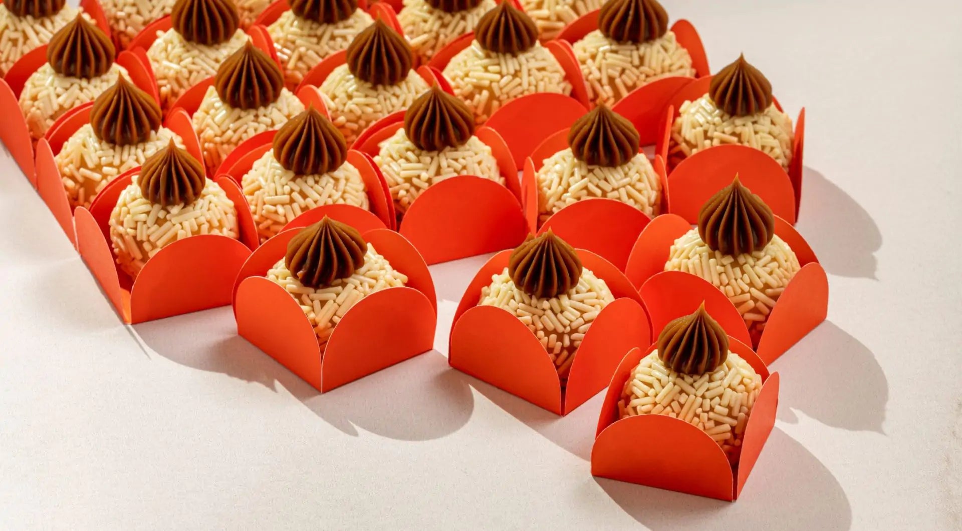 Melken Vermicelli White