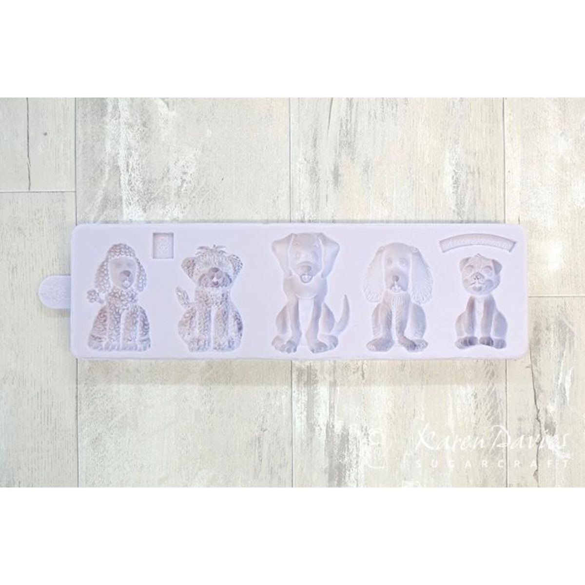 Karen Davies Dogs By Alice Mold