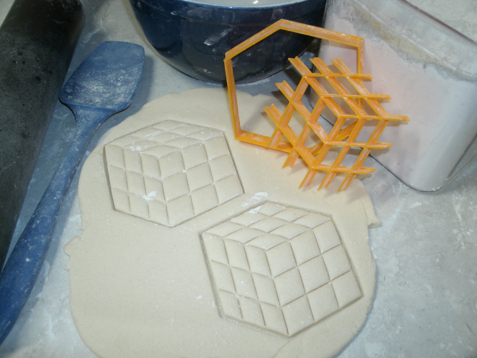 YNG Rubix Cube Fondant Cutter