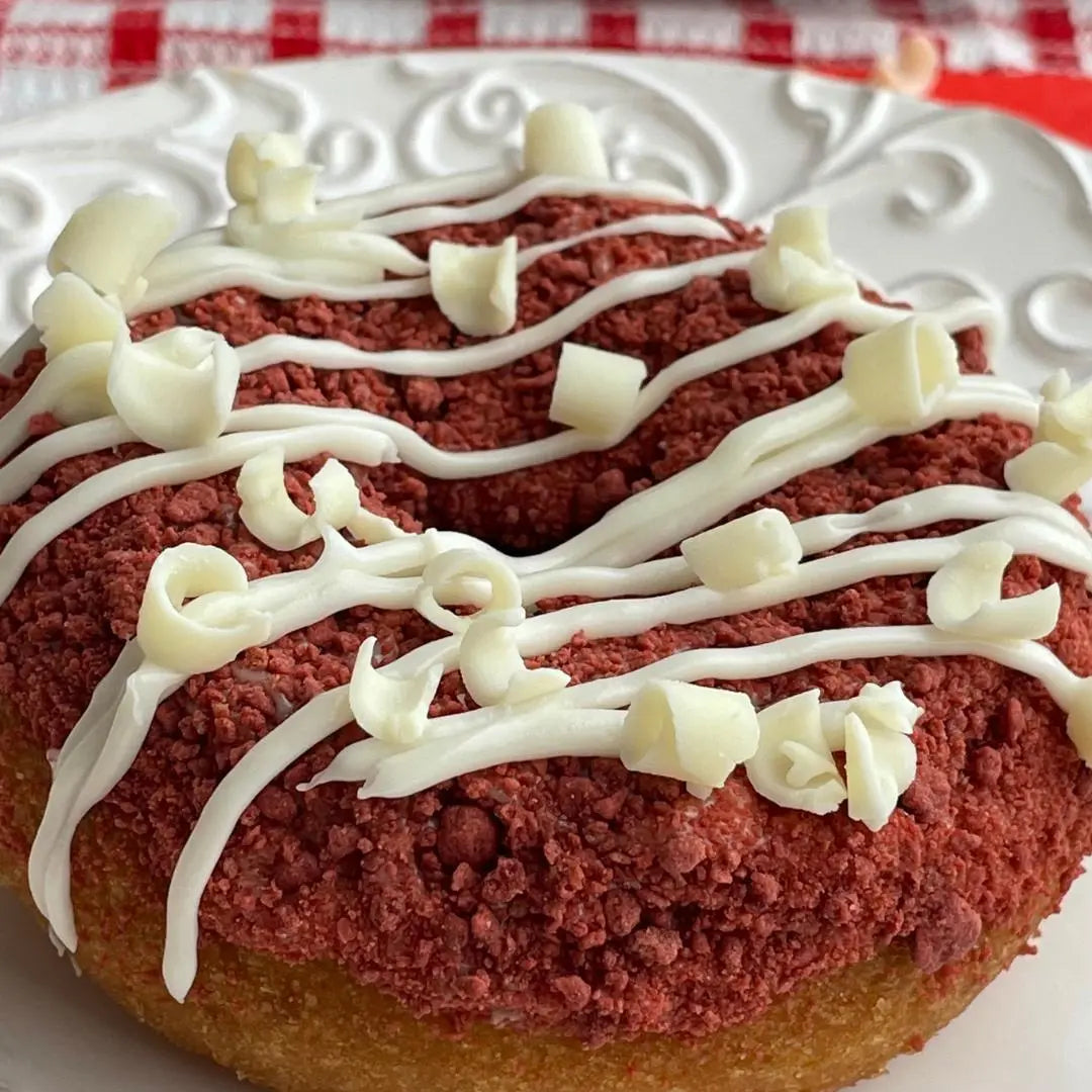 Red Velvet Cake - Yum Crumbs