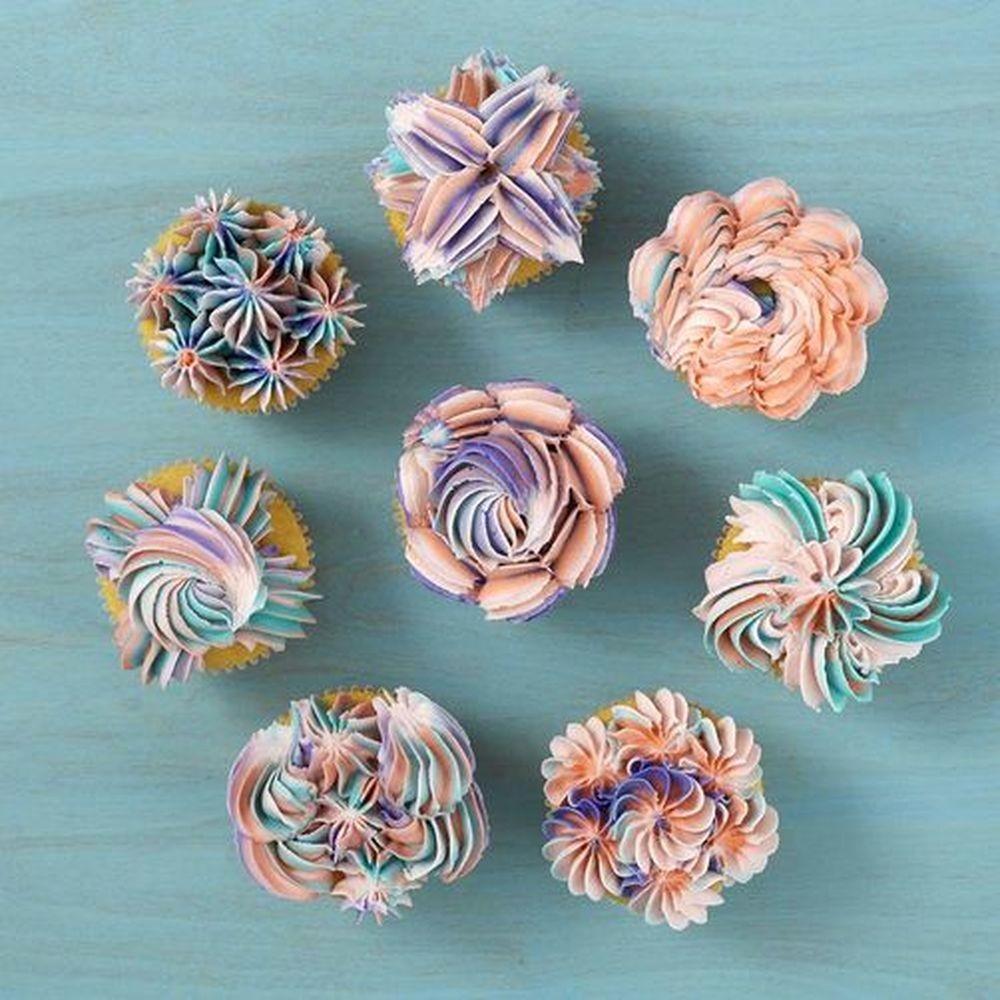 Wilton/Ateco Drop Flower Piping Tip #1E