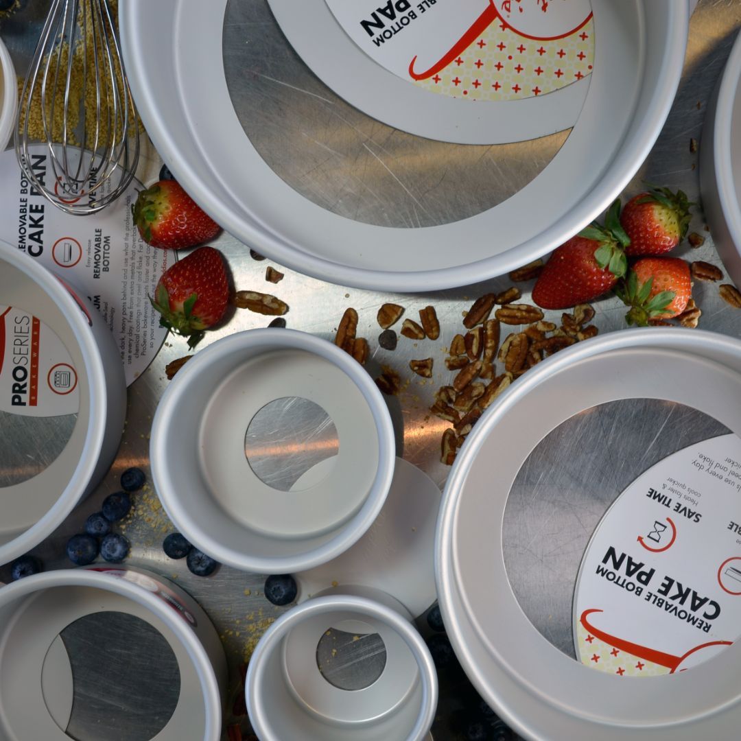 Fat Daddio's cheesecake pan in various sizes, featuring a durable, non-stick surface perfect for homemade cheesecakes.