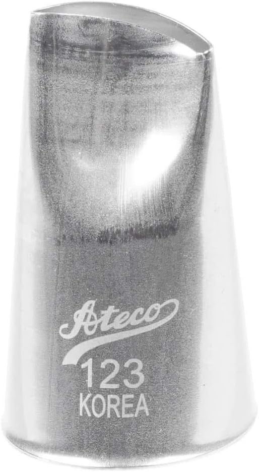 Ateco Curved Petal Tips 123 .67"