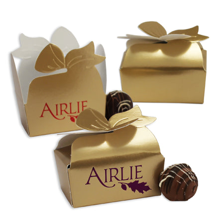 17G - Cajas de recuerdo pequeñas con lazo superior de lámina dorada de 2 5/8 x 1 1/2 x 1 3/16