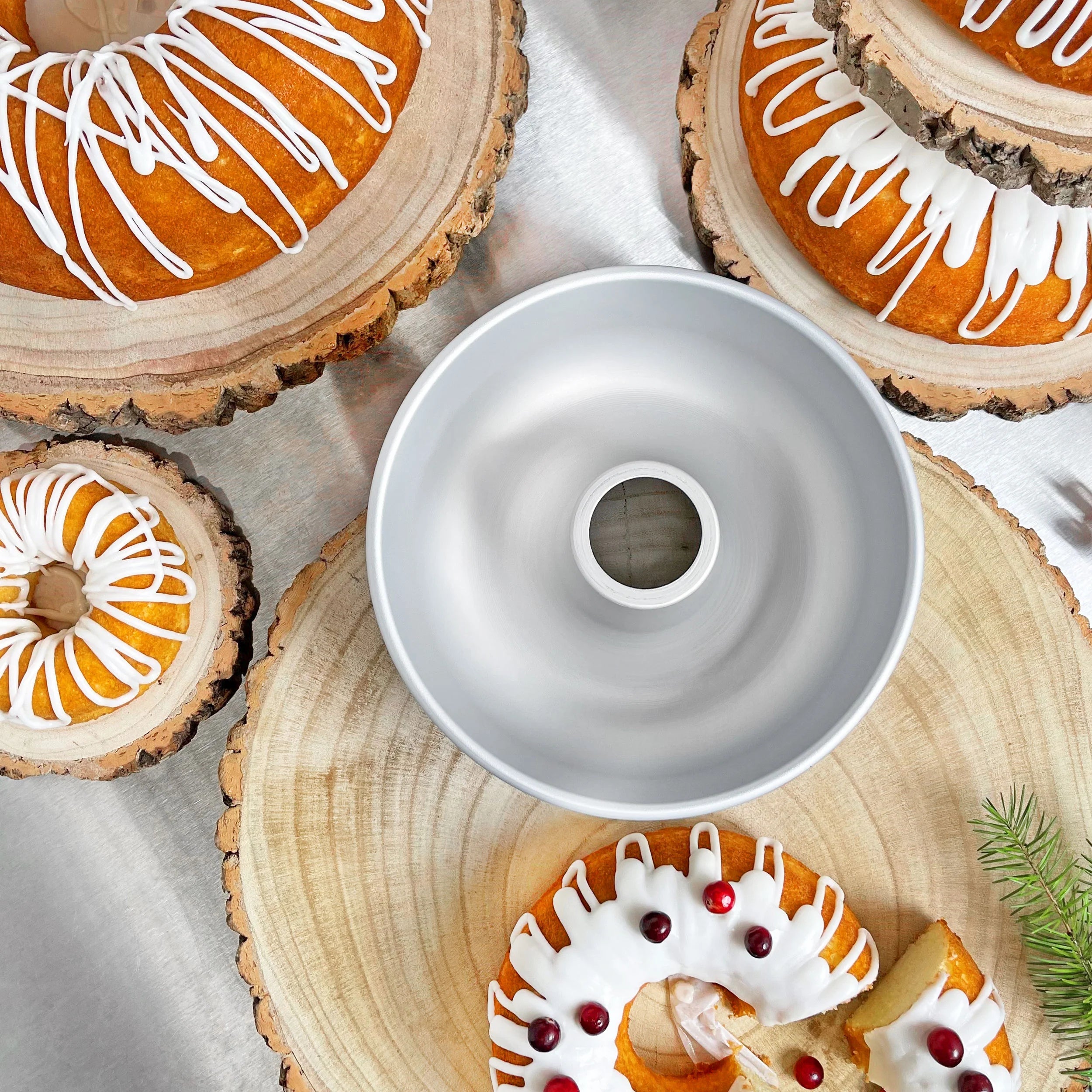 Fat Daddio's Ring Mold Pan 7x2.25in