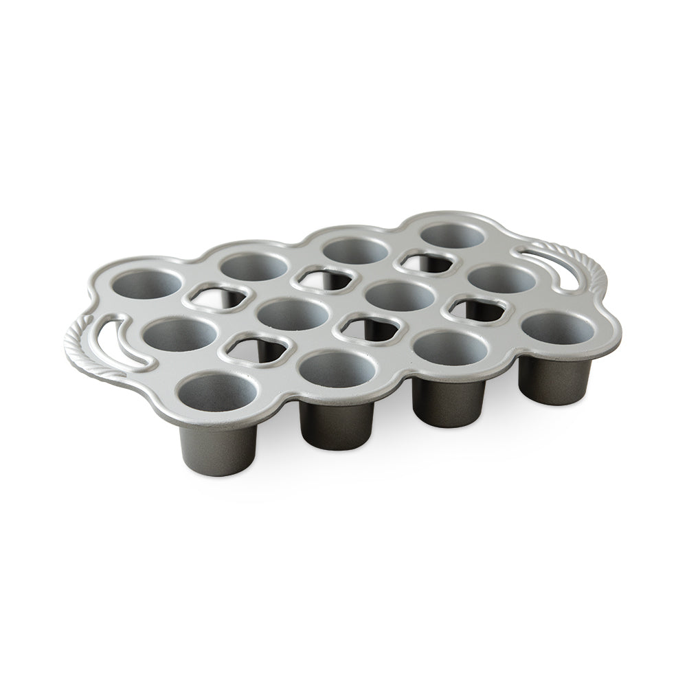 Petite Popover Pan