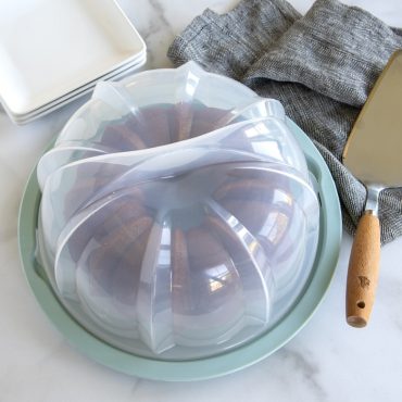 Nordic Ware Translucent Bundt Cake Keeper – Bake Supply Plus